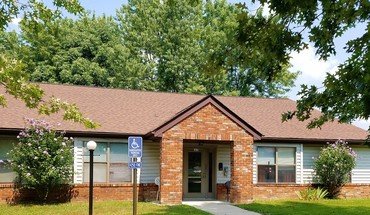 Chesterton Manor Apartments Apartment for rent in Chester, IL