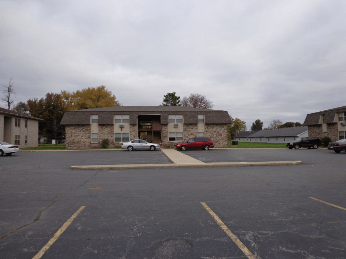 Sherwood Glen Apartments 1000 S Williams Moberly, MO