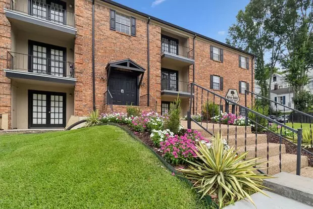 River Oaks Apartment for rent in Vicksburg, MS
