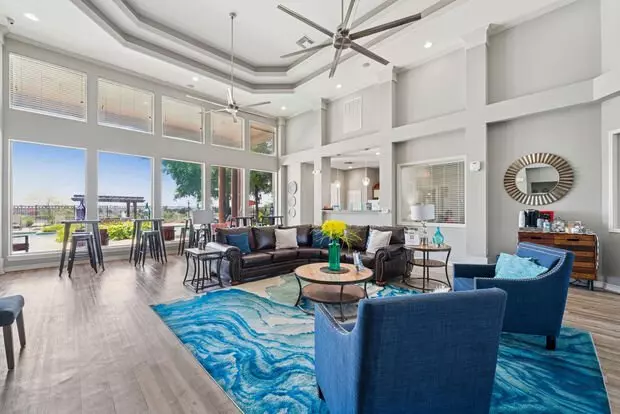 Blue Lake Villas Apartment for rent in Waxahachie, TX