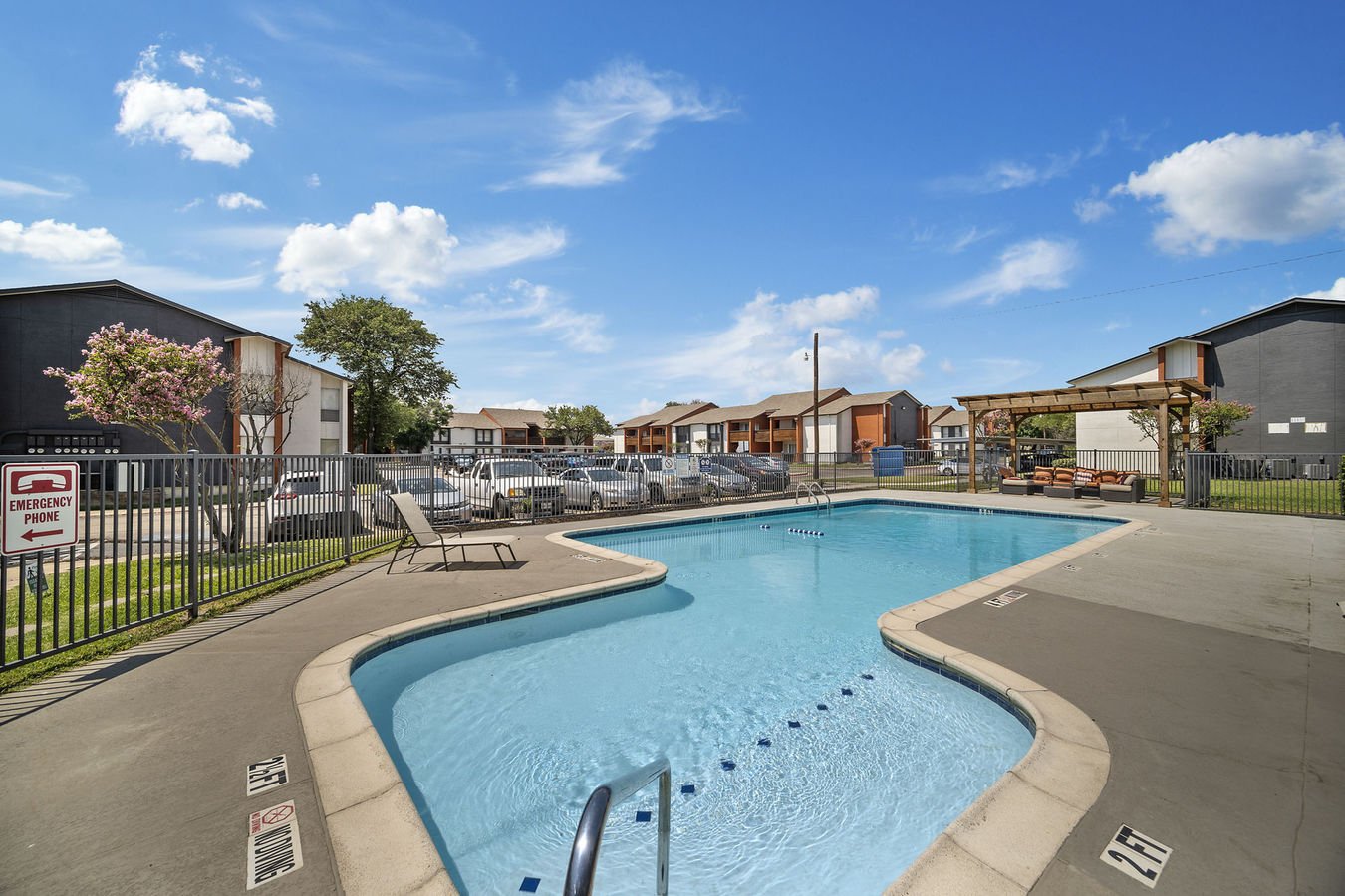 Aria Residences Apartments 1125 Hillcrest St Mesquite, TX