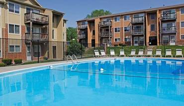 3 of 14 Briarwood Apartment for rent in Omaha, NE