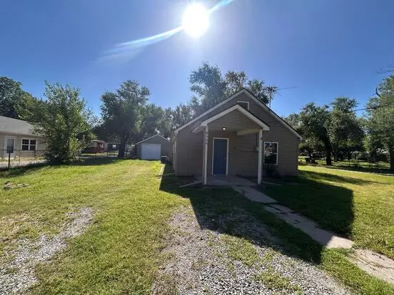 4330 S Seneca Apartment for rent in Wichita, KS