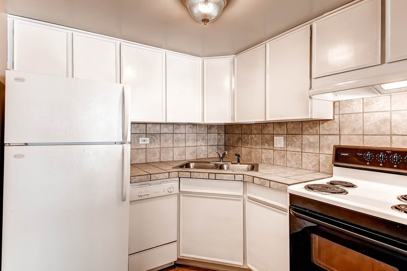 Mondrian Colorado Apartments 4175 E Mexico Ave Denver, CO