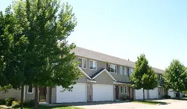 3 of 19 Emerald Oaks Townhomes Townhouse for rent in Mankato, MN