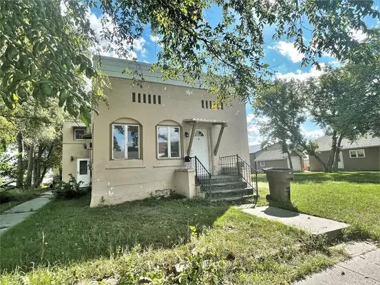 421 E 9th Apartment for rent in Mitchell, SD
