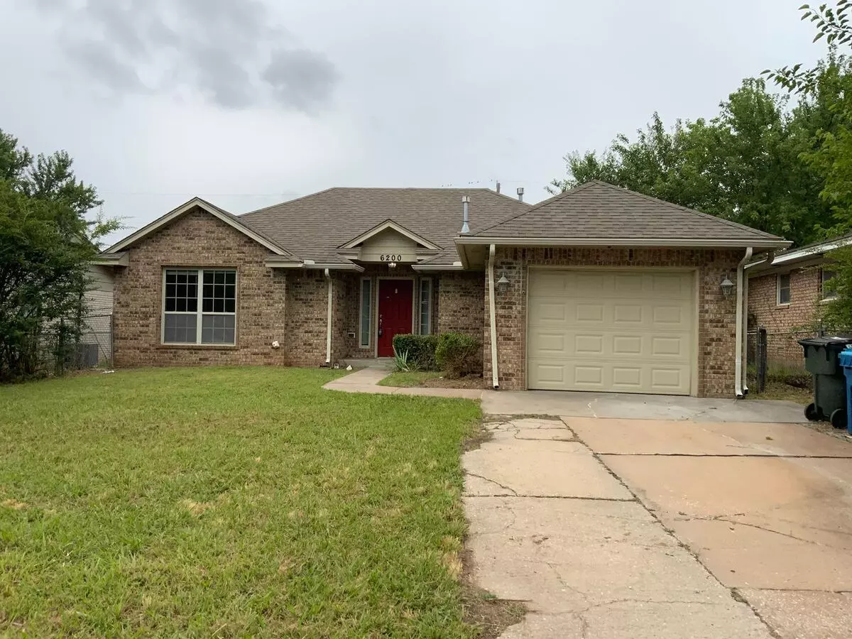 3 Bed 2 Bath. Mwc - Now Available House for rent in Midwest City, OK