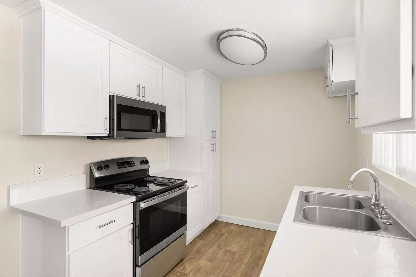 Waldorf Apartments- Riverside, Ca Apartment for rent in Riverside, CA