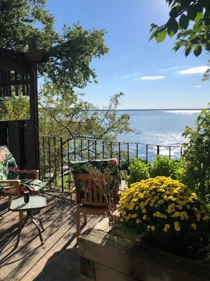 Lakeside Apartment for rent in Monona, WI