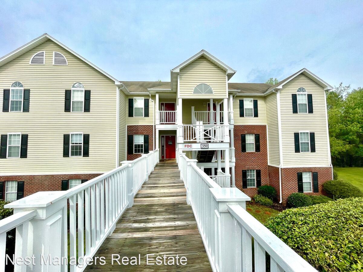 350 Bubble Creek Ct Unit 3 Fayetteville, NC House for Rent