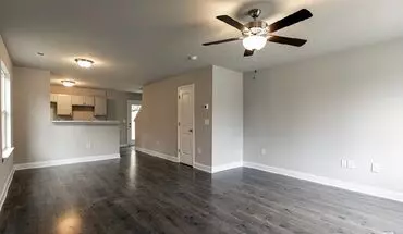 2 of 17 Oak St Apartment for rent in Greer, SC