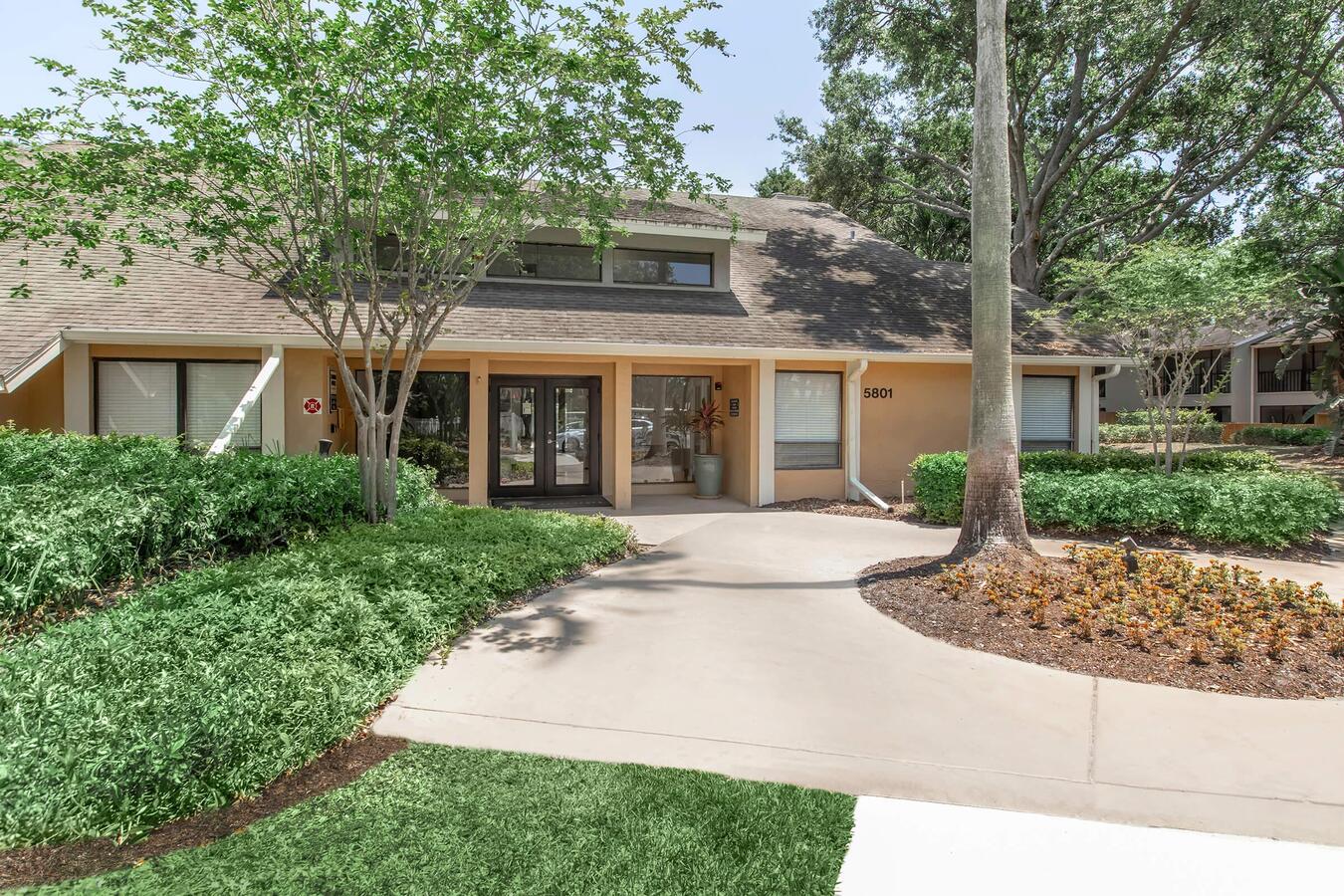 Solana Vista Apartments Bradenton, FL | Rentable