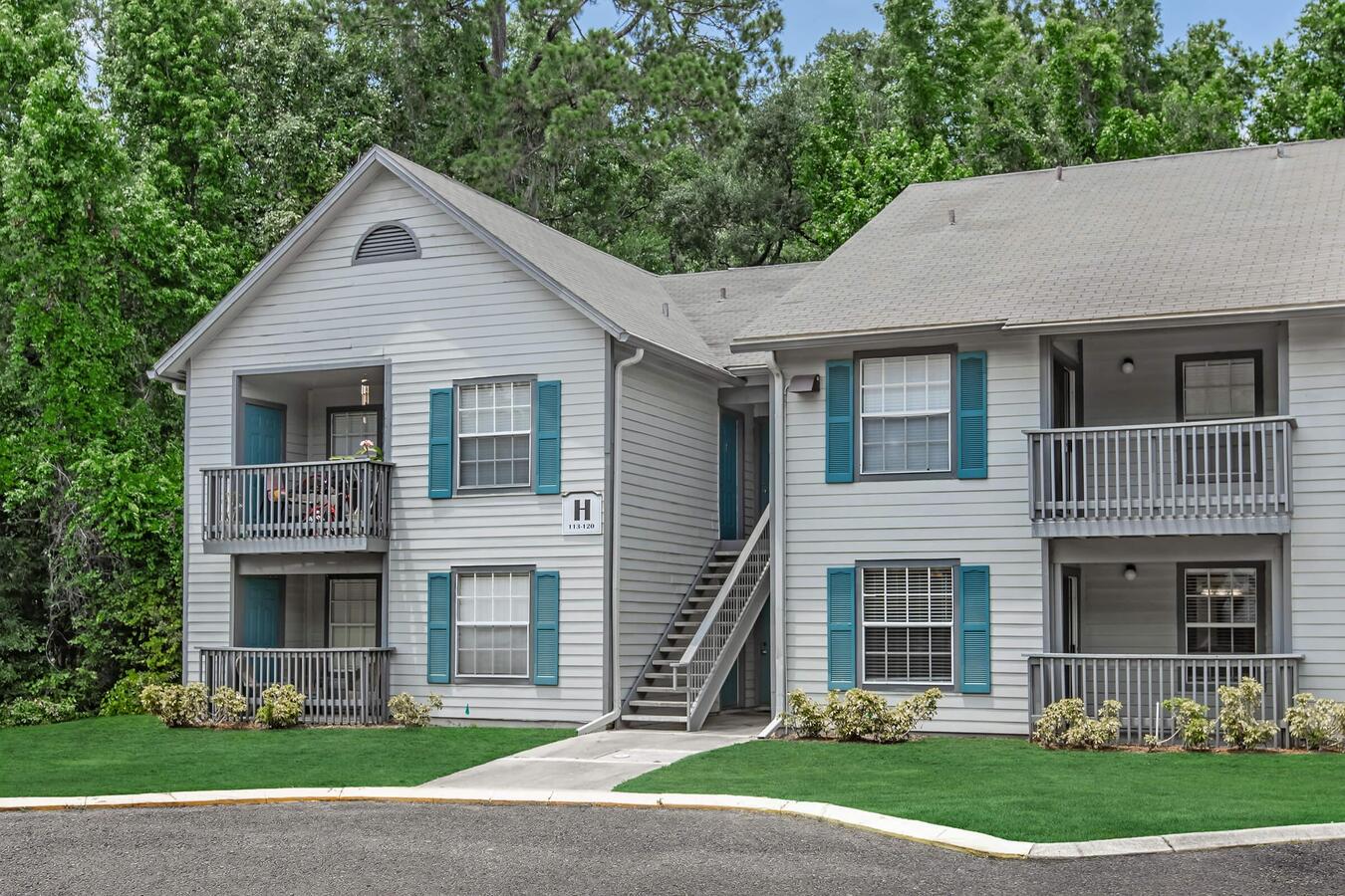 The Julep & Julep Flats Apartments Brooksville, FL Rentable