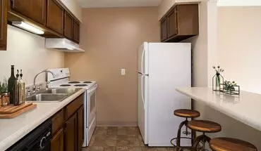 2 of 39 Crosswinds Apartments Apartment for rent in Omaha, NE