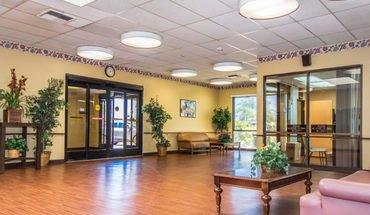 2 of 8 Arthur Mccants Manor Apartment for rent in Las Vegas, NV