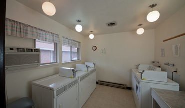5 of 8 Pines Terra And Manor Apartments Apartment for rent in Spokane, WA