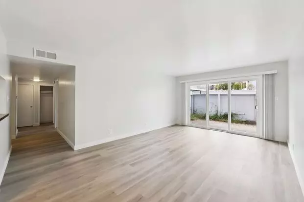2019 Shoreline Dr Apartment for rent in Alameda, CA