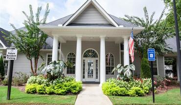 3 of 36 Mayfair at Carrollton Apartment for rent in Carrollton, GA