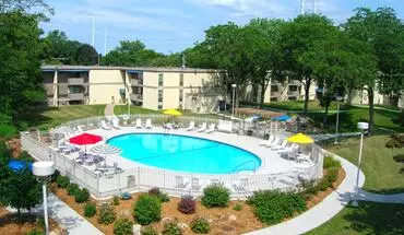 4 of 9 South Pointe Apartments Apartment for rent in Bloomington, MN
