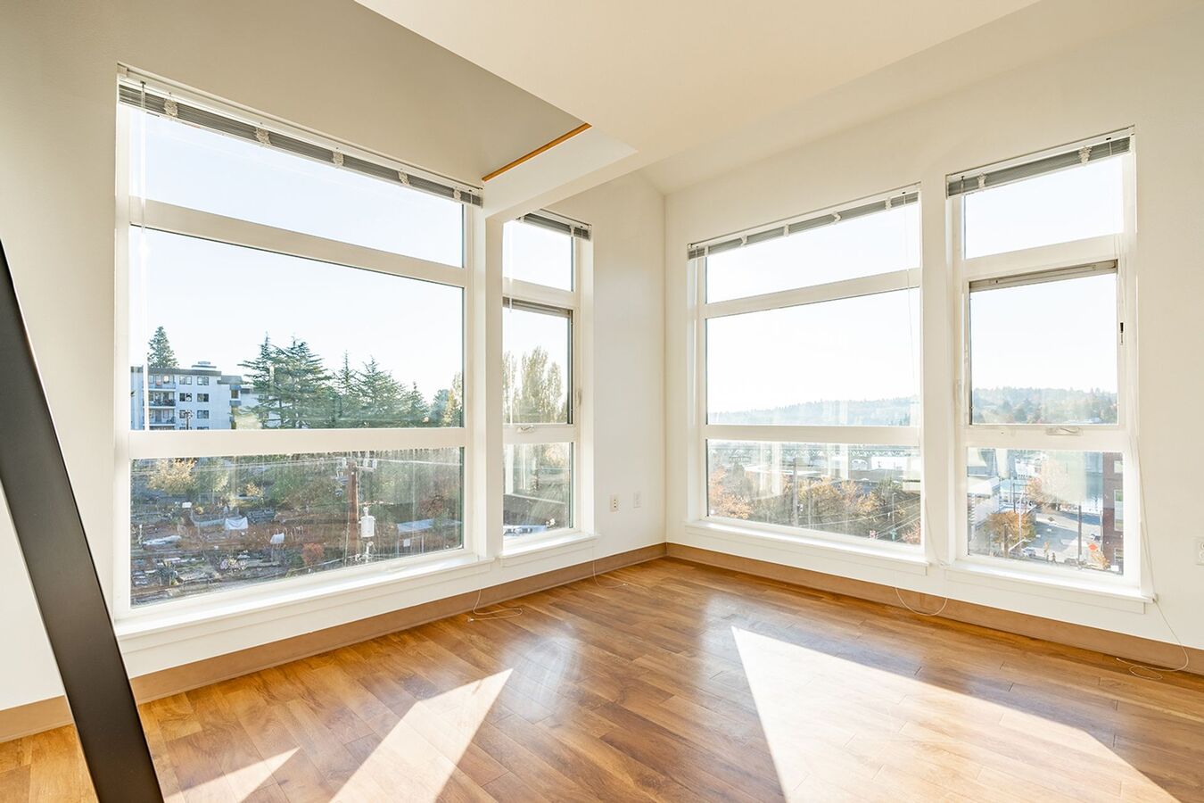 Portage Bay Flats - Affordable Studio Apartments Seattle, WA