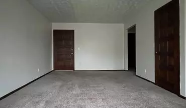 4 of 17 8 South St Apartment for rent in Greenwich, OH