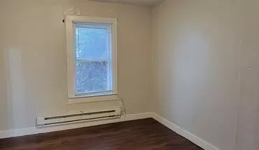 5 of 9 527 S BROADWAY House for rent in Springfield, MO
