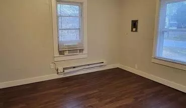 4 of 9 527 S BROADWAY House for rent in Springfield, MO