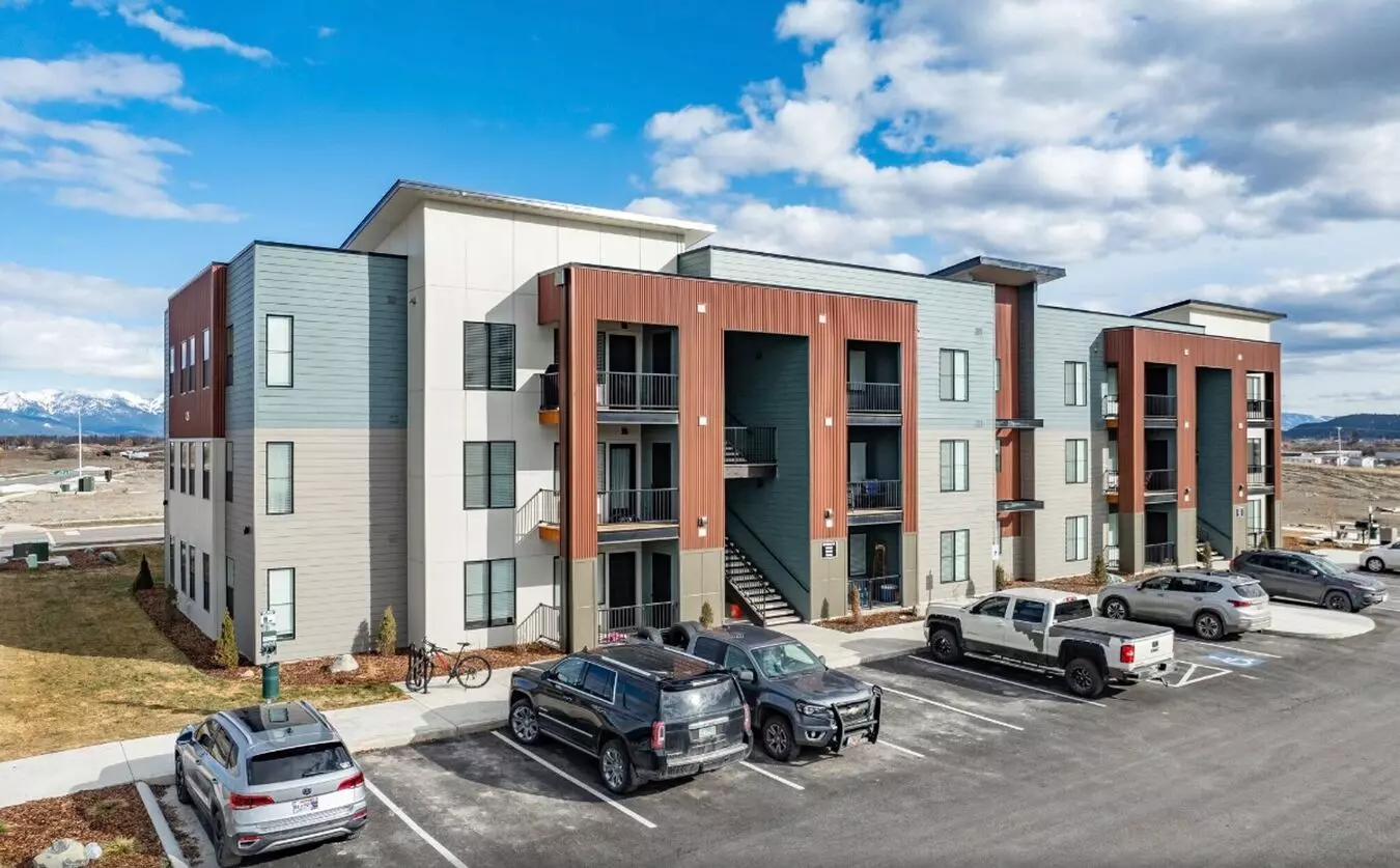 2 Bed 2 Bath Apartment (first Month Rent Free, $1,855/month) -1,224 Sqft Apartment for rent in Kalispell, MT