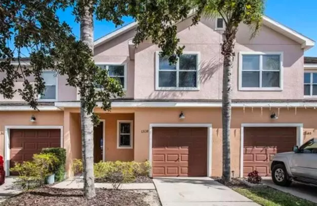 Modern 3 Bedroom 2.5 Bath In Gibsonton Apartment for rent in Gibsonton, FL