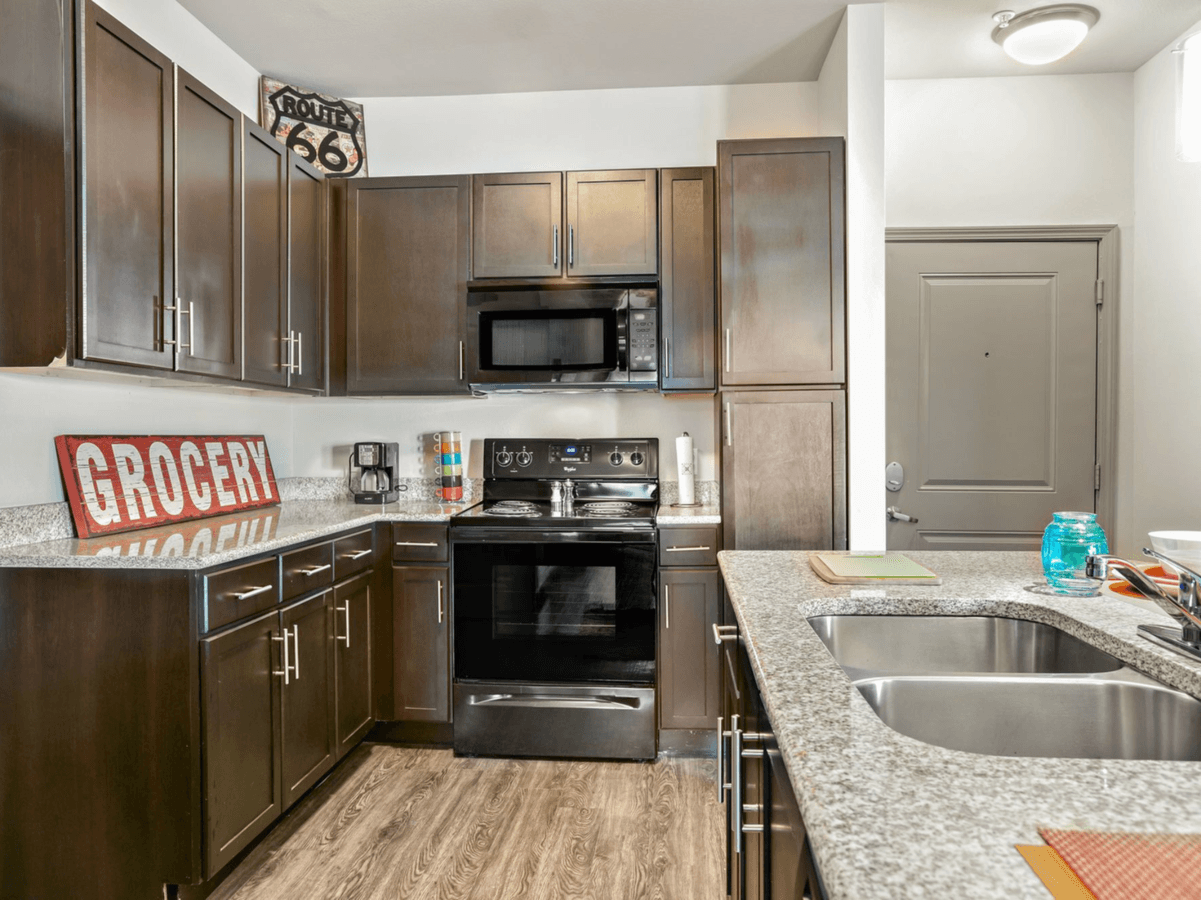 The Den Apartments 1412 Grindstone Plaza Dr Columbia, MO