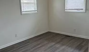 4 of 7 7015-7017 N Manor Dr Apartment for rent in Brownsburg, IN