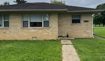 2 of 7 7015-7017 N Manor Dr Apartment for rent in Brownsburg, IN
