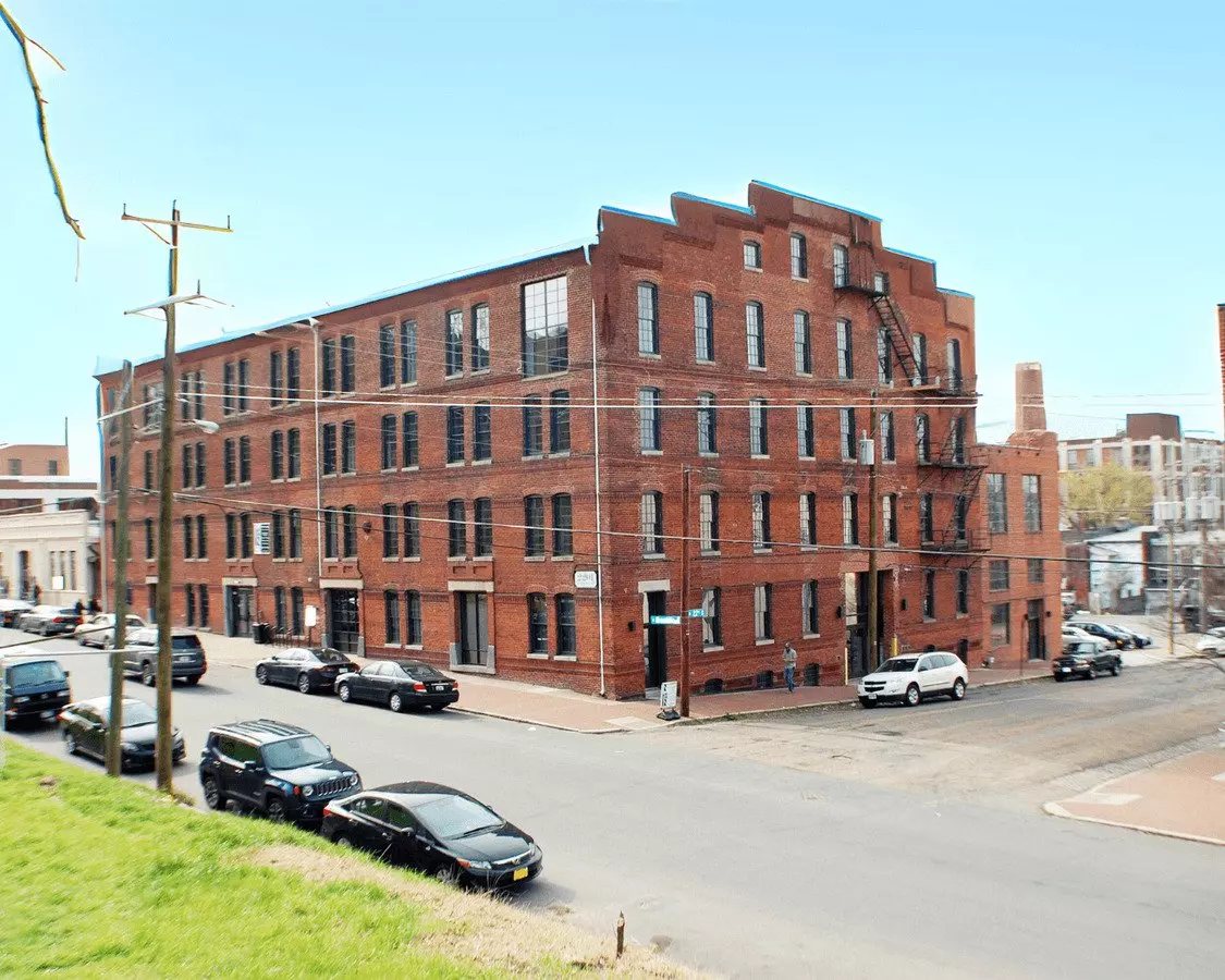 Garber Gables at Franklin Place Apartment for rent in Richmond, VA