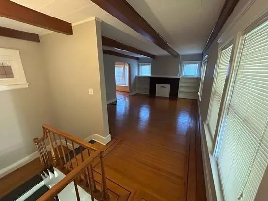 1229 Eastern Pkwy Apartment for rent in Louisville, KY