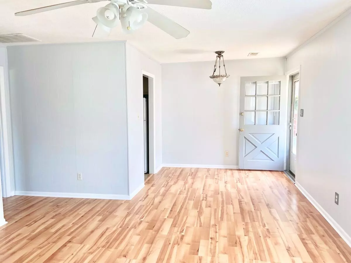 1br/1ba Off Of Shore Drive Near Pleasure House Point House for rent in Virginia Beach, VA