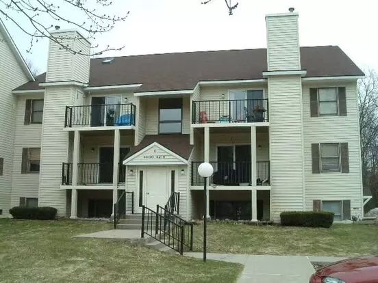 Spacious 3 Bedroom Condo Near Downtown Traverse City Apartment for rent in Traverse City, MI Spacious 3 Bedroom Condo Near Downtown Traverse City Apartment for rent in Traverse City, MI