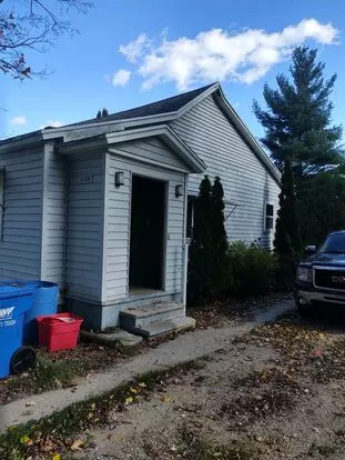 Adorable Home In Cadillac On Clam Lake Greenway Trail Apartment for rent in Cadillac, MI Adorable Home In Cadillac On Clam Lake Greenway Trail Apartment for rent in Cadillac, MI