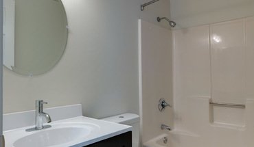 3 of 20 Pondside at Littleton Apartment for rent in Littleton, MA