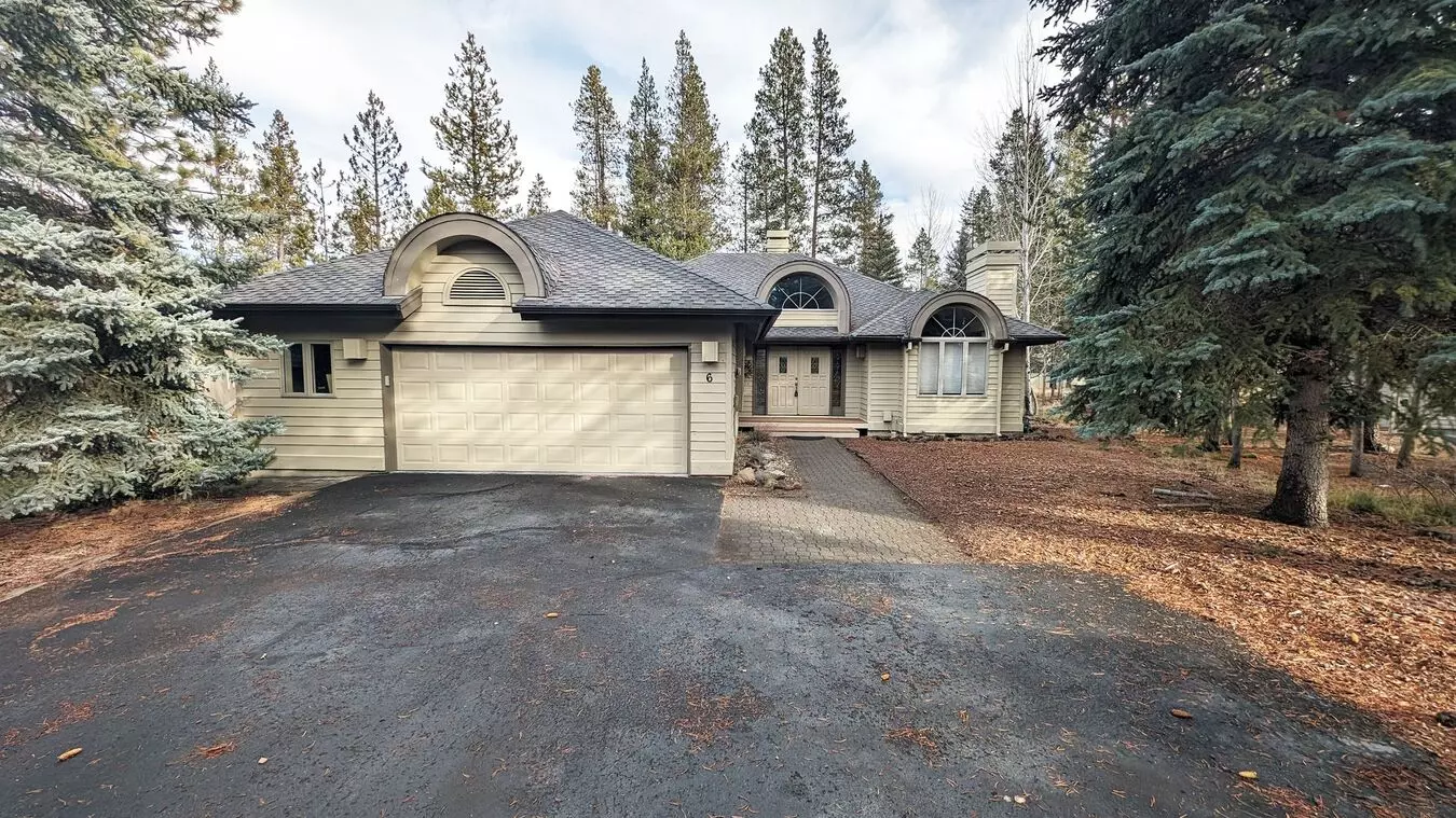 Furnished Sunriver 3 Bedroom Home Available Long Term House for rent in Sunriver, OR