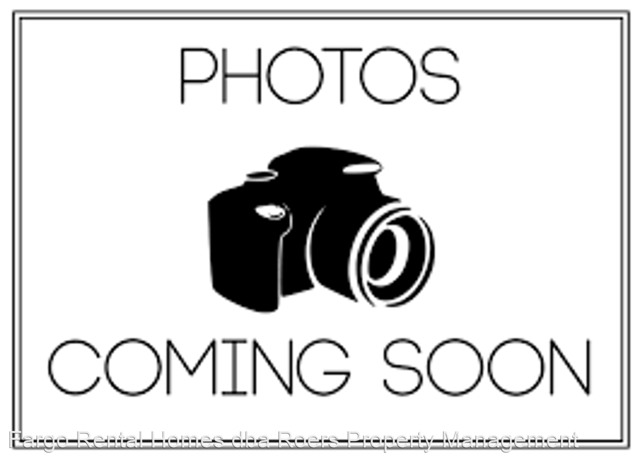 2 of 2 1318 11Th St House for rent in Fargo, ND