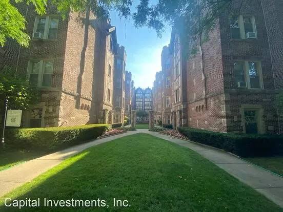349 * The Tudors on Hermitage* Apartment for rent in Chicago, IL 349 * The Tudors on Hermitage* Apartment for rent in Chicago, IL