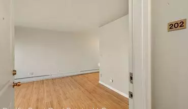 2 of 9 Lakeview Commons Apartment for rent in Seattle, WA