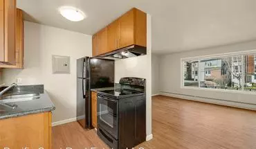 4 of 9 Lakeview Commons Apartment for rent in Seattle, WA