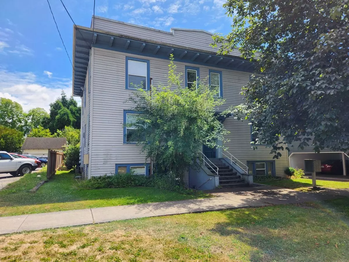1604 I St Apartment for rent in Bellingham, WA