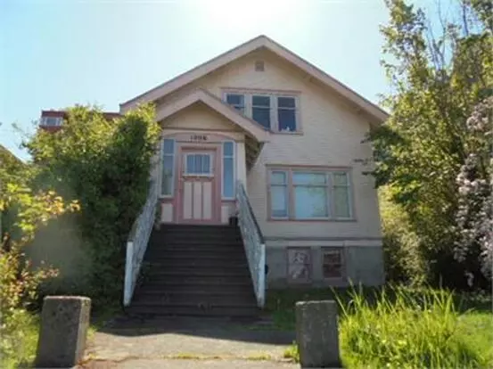 1006 N Gdn Apartment for rent in Bellingham, WA