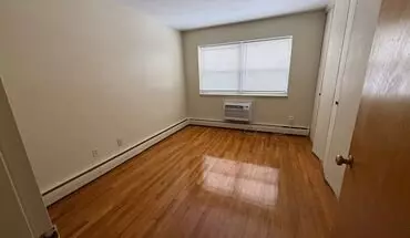 3 of 7 Beautifully-maintained 1-bedroom & Centrally Located To Everything You Need! Apartment for rent in Hartford, CT