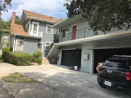 Del Mar Blvd / Holliston Ave Apartment for rent in Pasadena, CA Del Mar Blvd / Holliston Ave Apartment for rent in Pasadena, CA