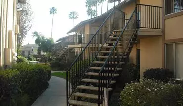 2 of 13 Wonderful 1 Bedroom Ground Floor Condo House for rent in Oxnard, CA