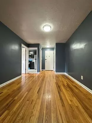 Oakwood Gardens Apartment for rent in Plainfield, NJ