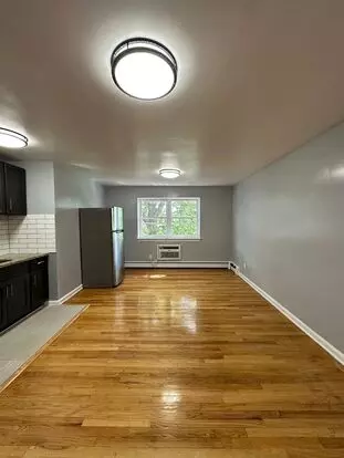 Oakwood Gardens Apartment for rent in Plainfield, NJ